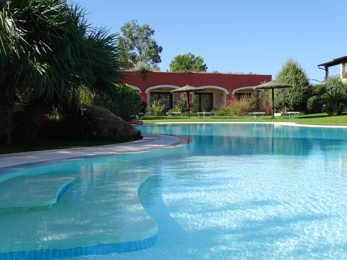 Hotel Mariposas Вилласимиус Экстерьер фото